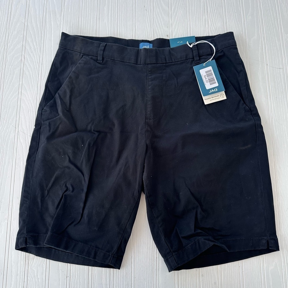 Jag black Maddie Bermuda shorts size 16w(2) , 22w